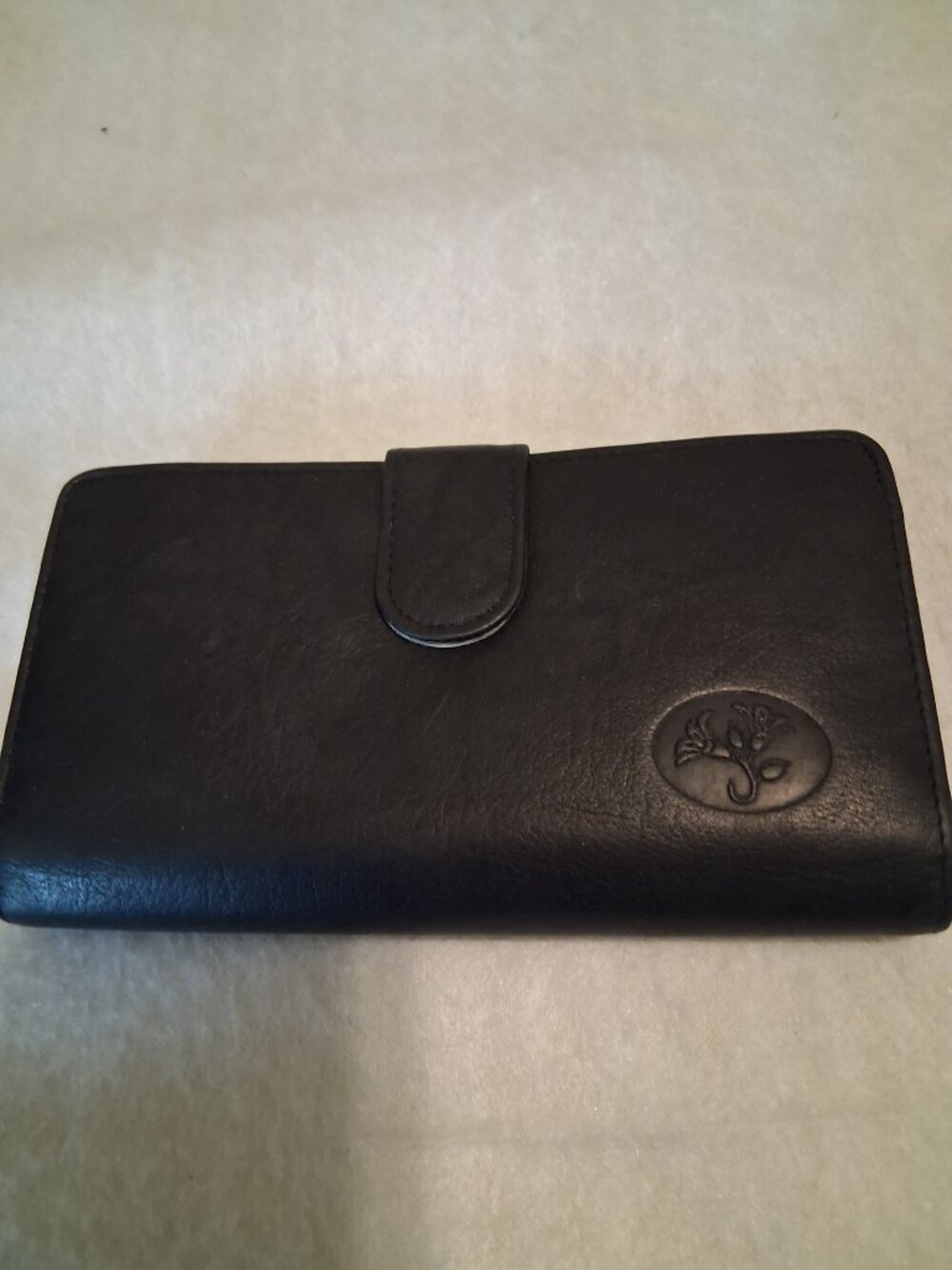 Buxton Heiress Pik Me Up Checkbook&Credit Card Holder Wallet, Black - RFD Pro